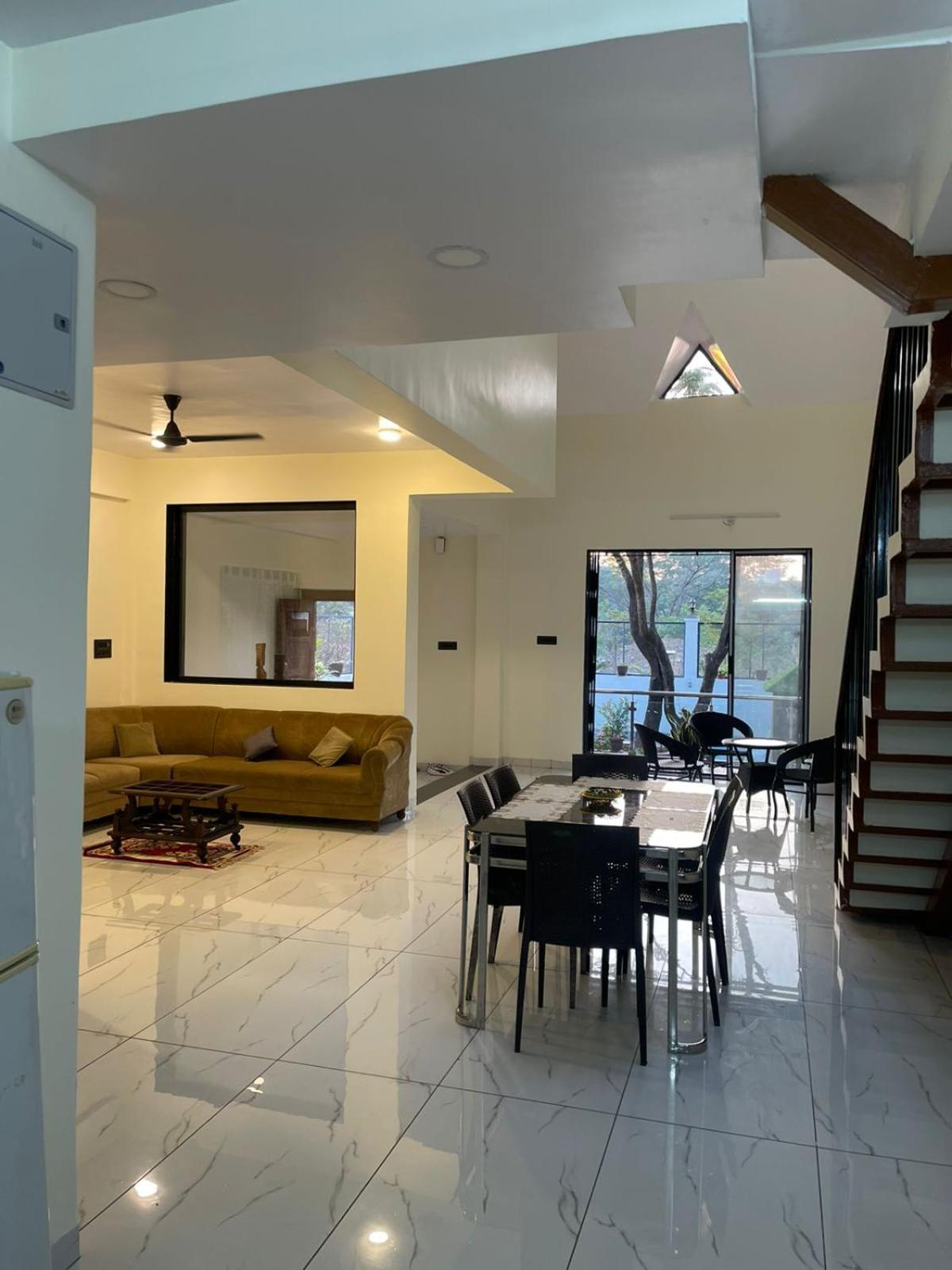 Mannat Villa With Swimming Pool And Garden Lonavala Esterno foto