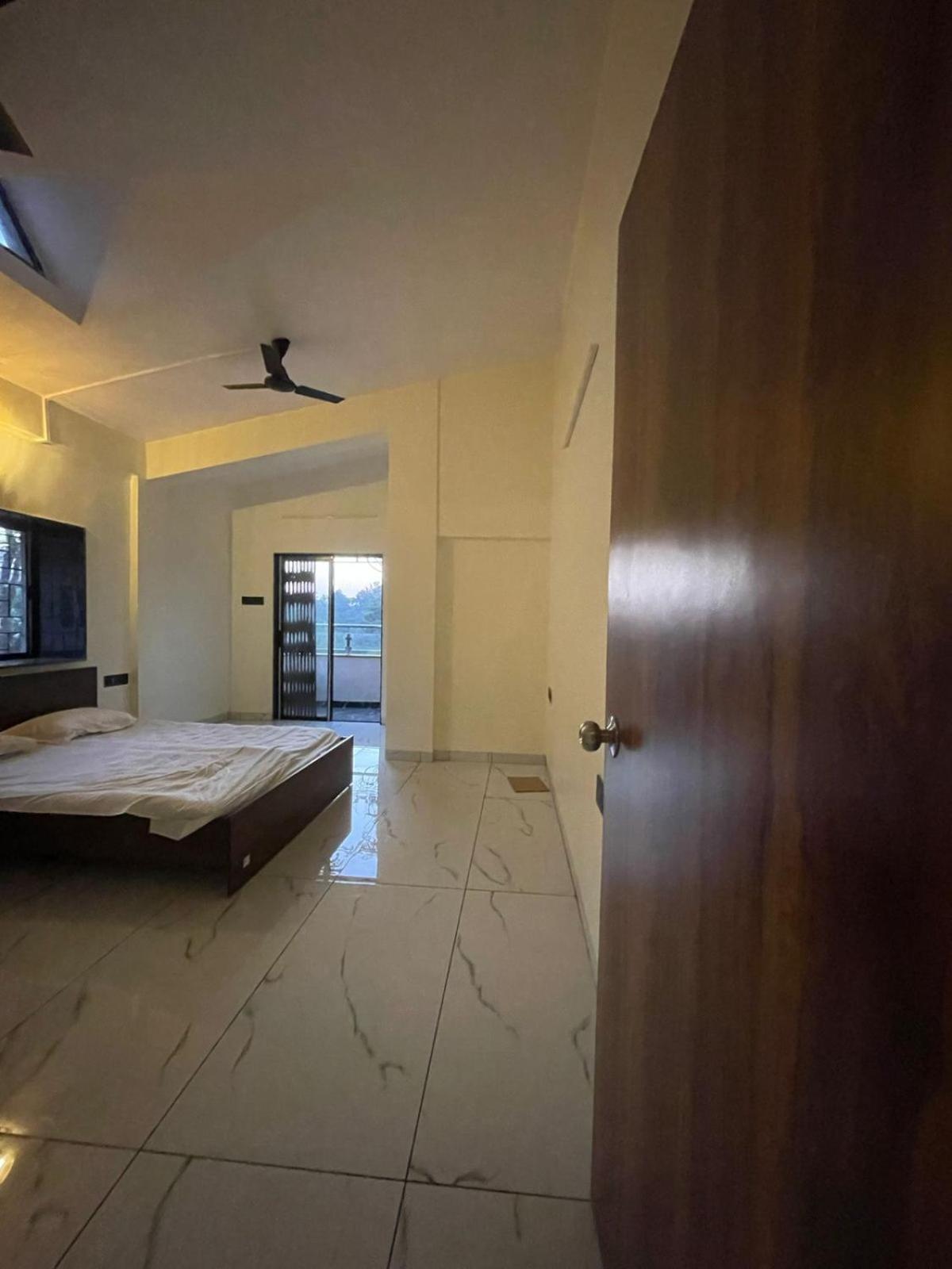 Mannat Villa With Swimming Pool And Garden Lonavala Esterno foto
