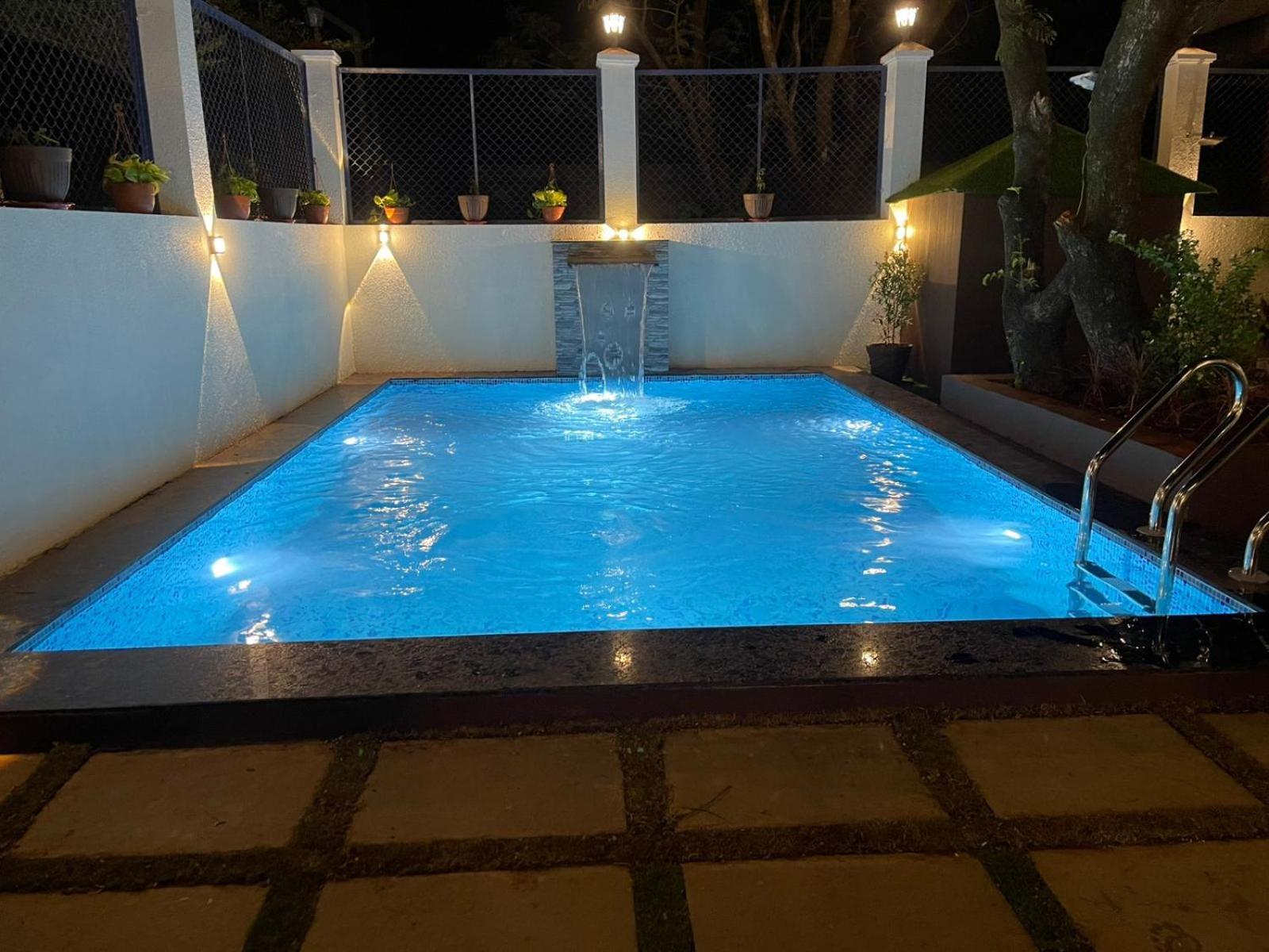 Mannat Villa With Swimming Pool And Garden Lonavala Esterno foto